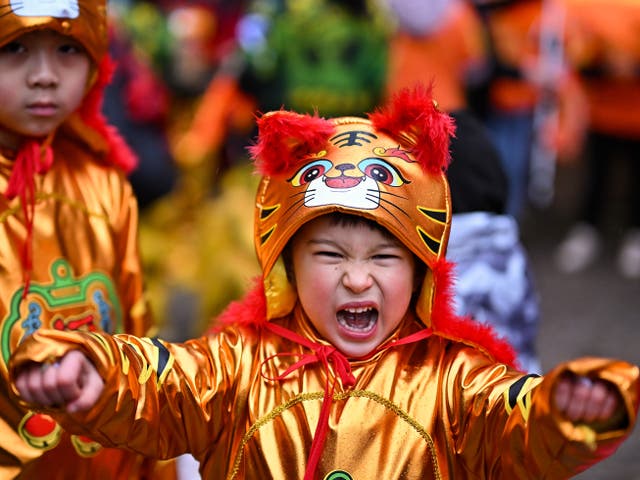 <p>Members of the Scottish Chinese community take part in Edinburgh Chinese New Year Festival on January 30, 2022</p>