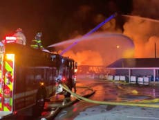 North Carolina fire: Thousands evacuated over explosion fears after blaze at fertiliser plant