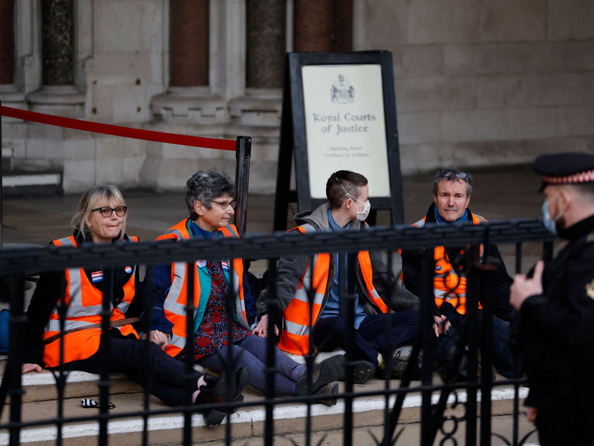 Insulate Britain Protesters glue themselves to High Court instead of attending hearing