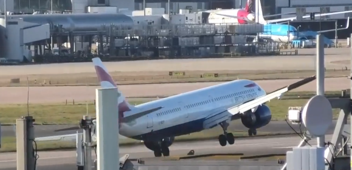 British Airways praises pilots after aborted Heathrow landing amid Storm Corrie