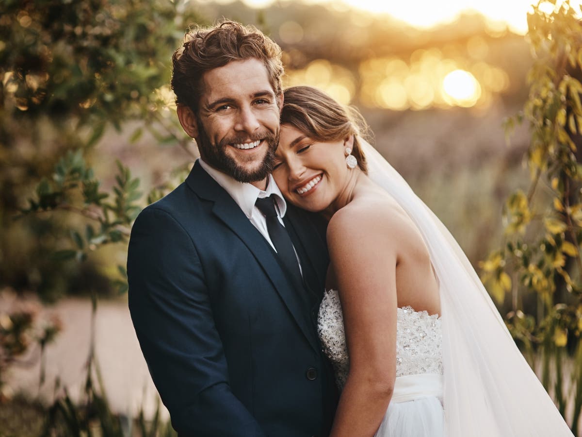 Irish woman lists husband for sale on auction site