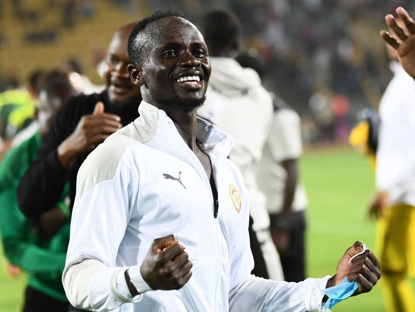 Sadio Mane celebrates Senegal’s victory over Burkina Faso