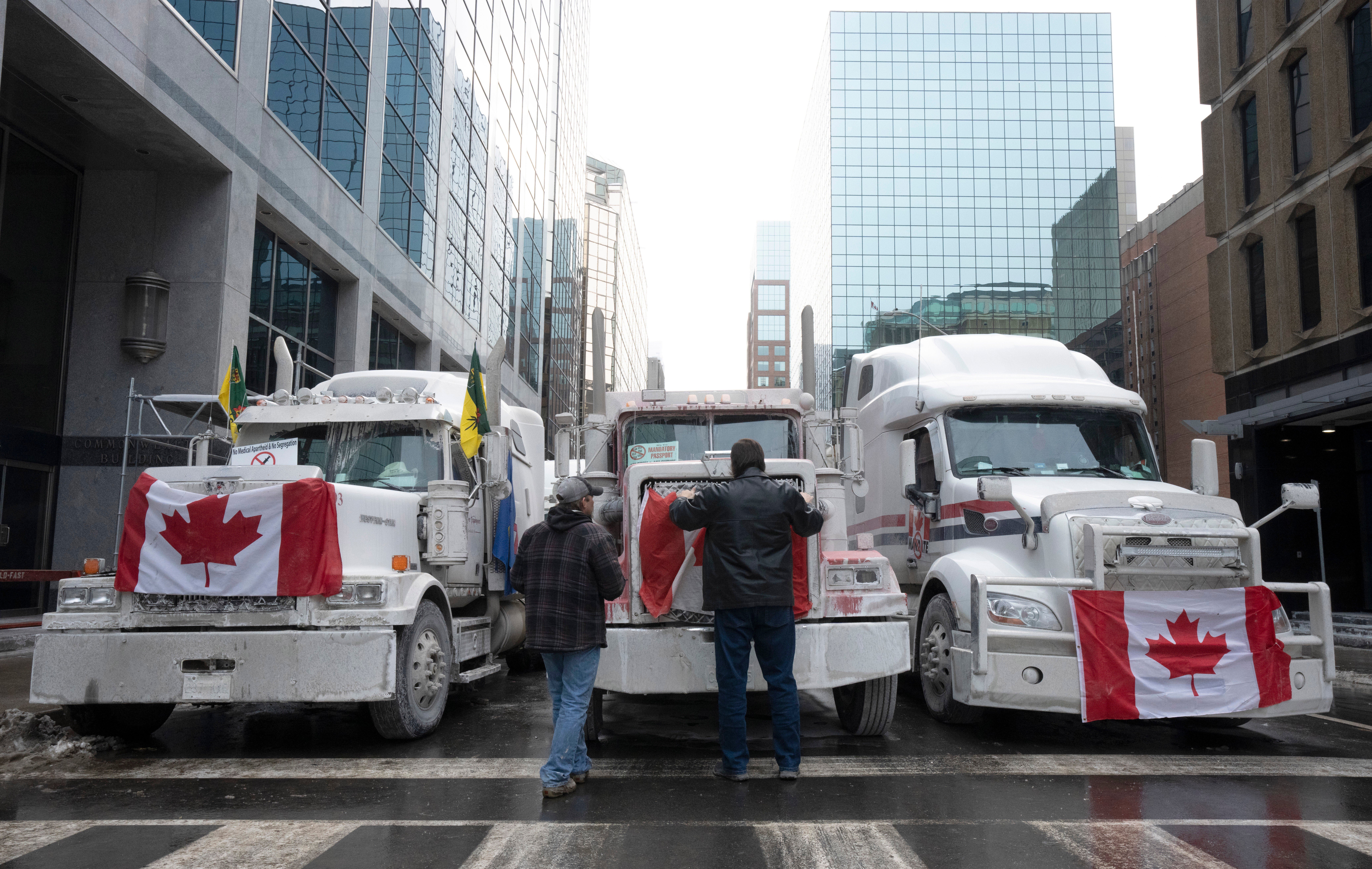 Anti-vaccine mandate truck convoy in Ottawa.