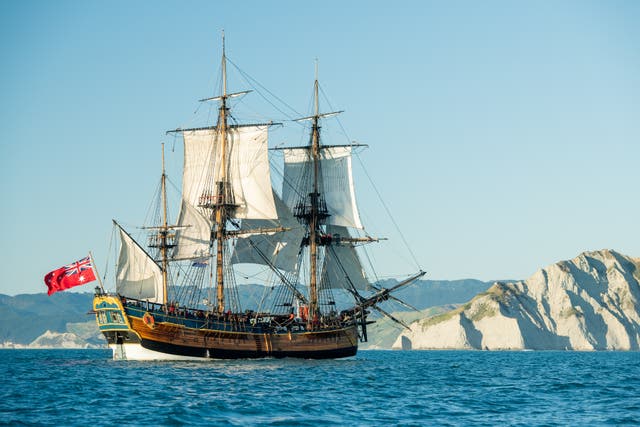 <p>A replica of the ‘HMS Endeavour’ sails into Turanganui-a-Kiwa on 8 October 2019 in Gisborne, New Zealand</p>