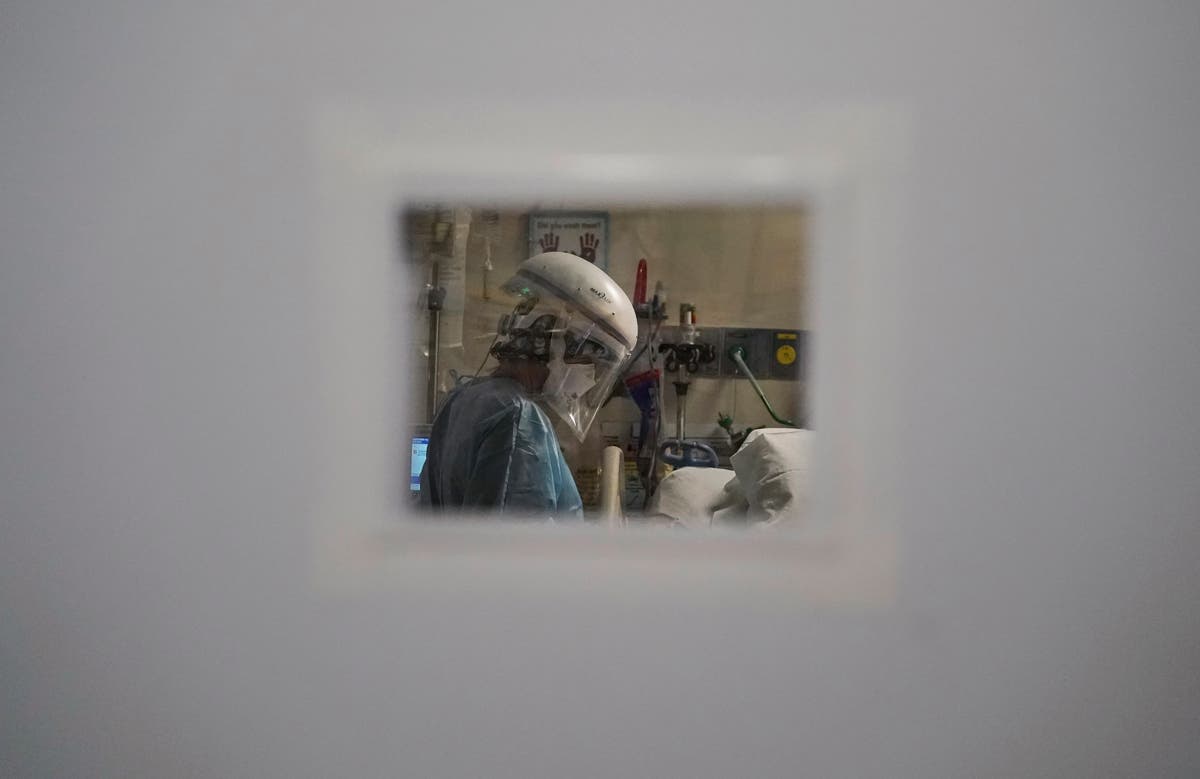 Strained US hospitals seek foreign nurses amid visa windfall