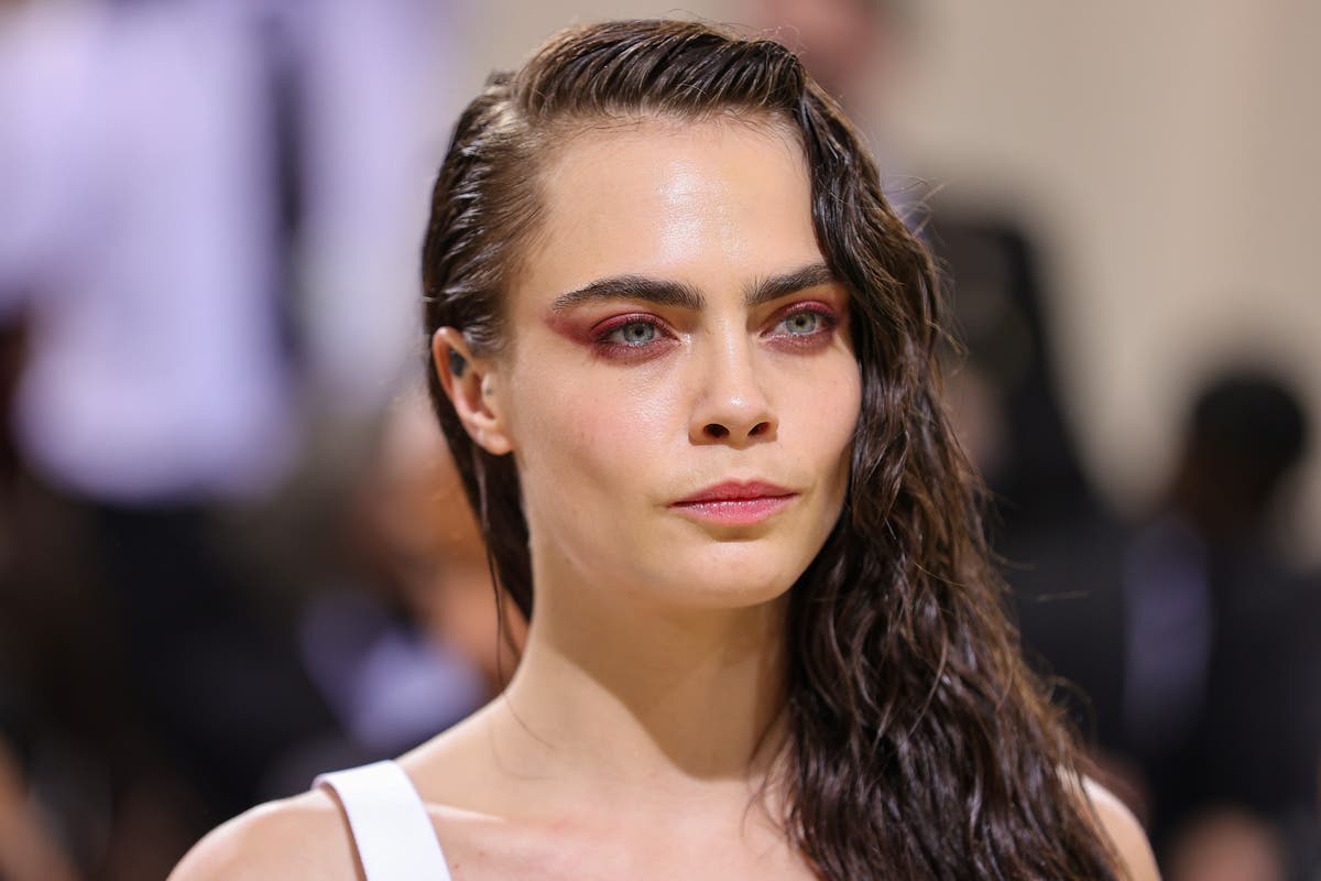 Cara Delevingne wishes she had LGBTQ+ role models growing up: ‘I would have not been so ashamed’ - The Independent