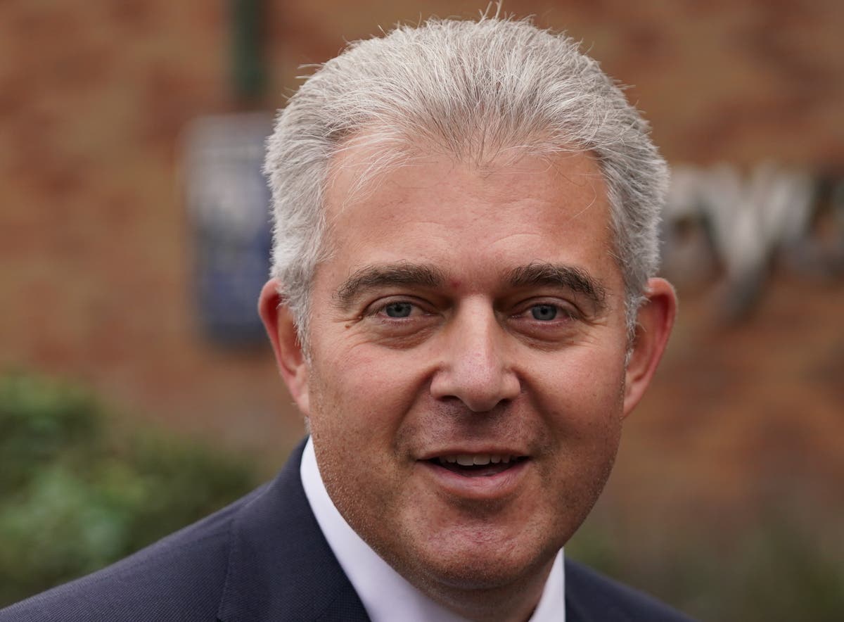 Brandon Lewis &lsquo;extremely disappointed&rsquo; by resignation of First Minister