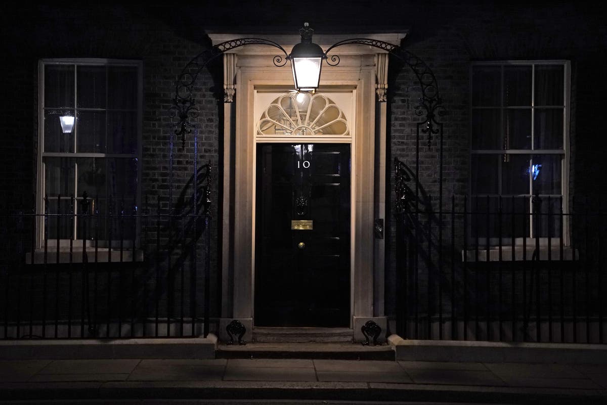 Downing Street engulfed in another tough period after aides’ exit, says Tory MSP