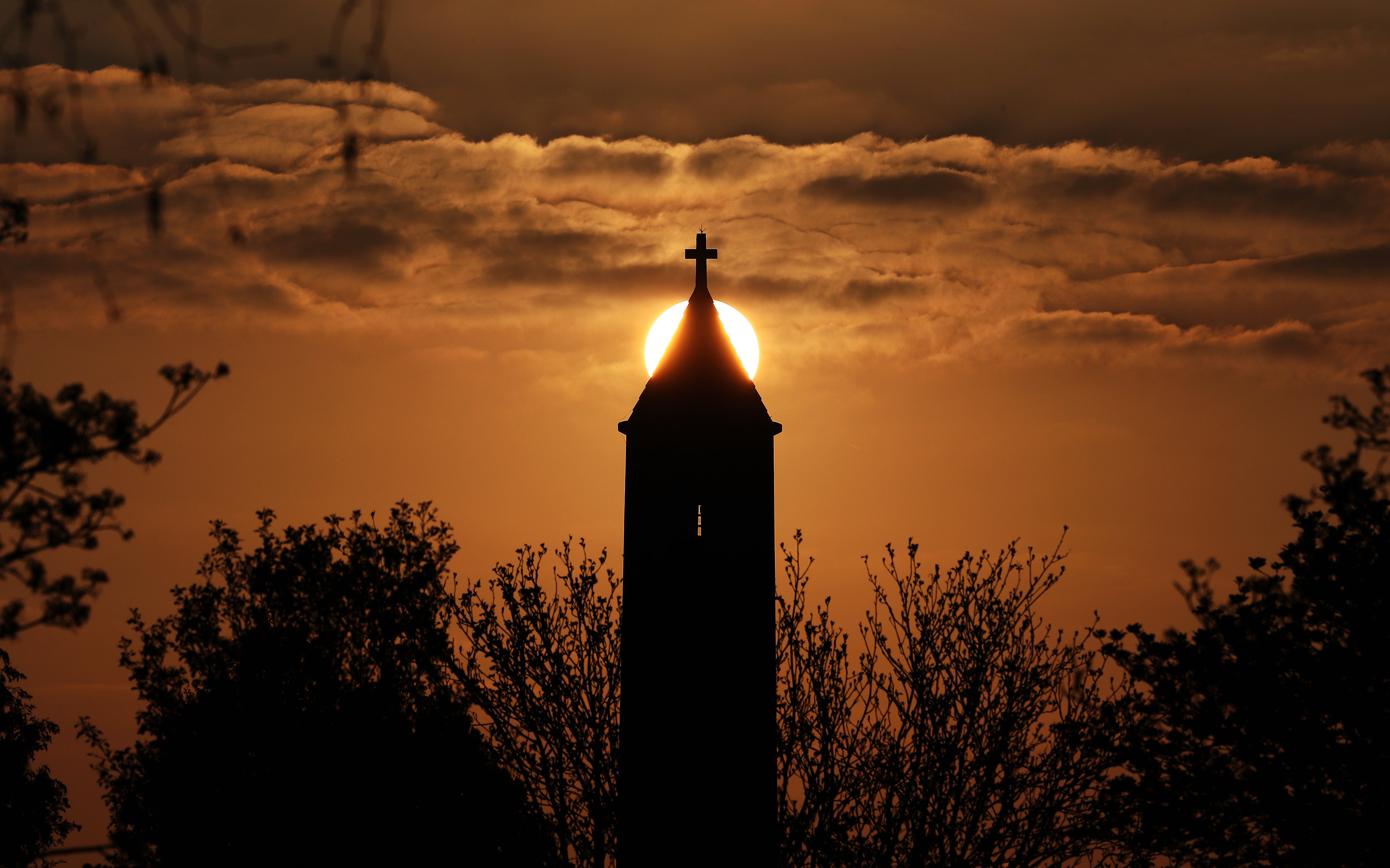 Glasnevin Cemetery (Brian Lawless/PA)