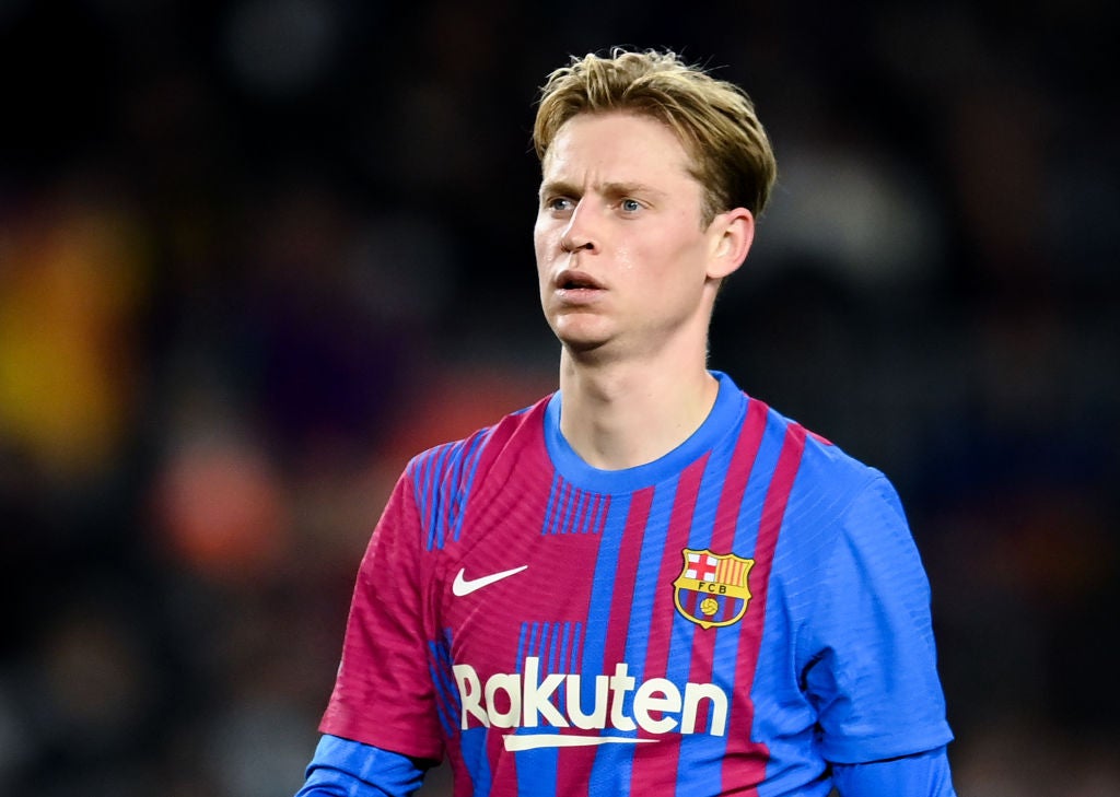 Netherlands midfielder Frenkie de Jong has been linked with a move to Old Trafford