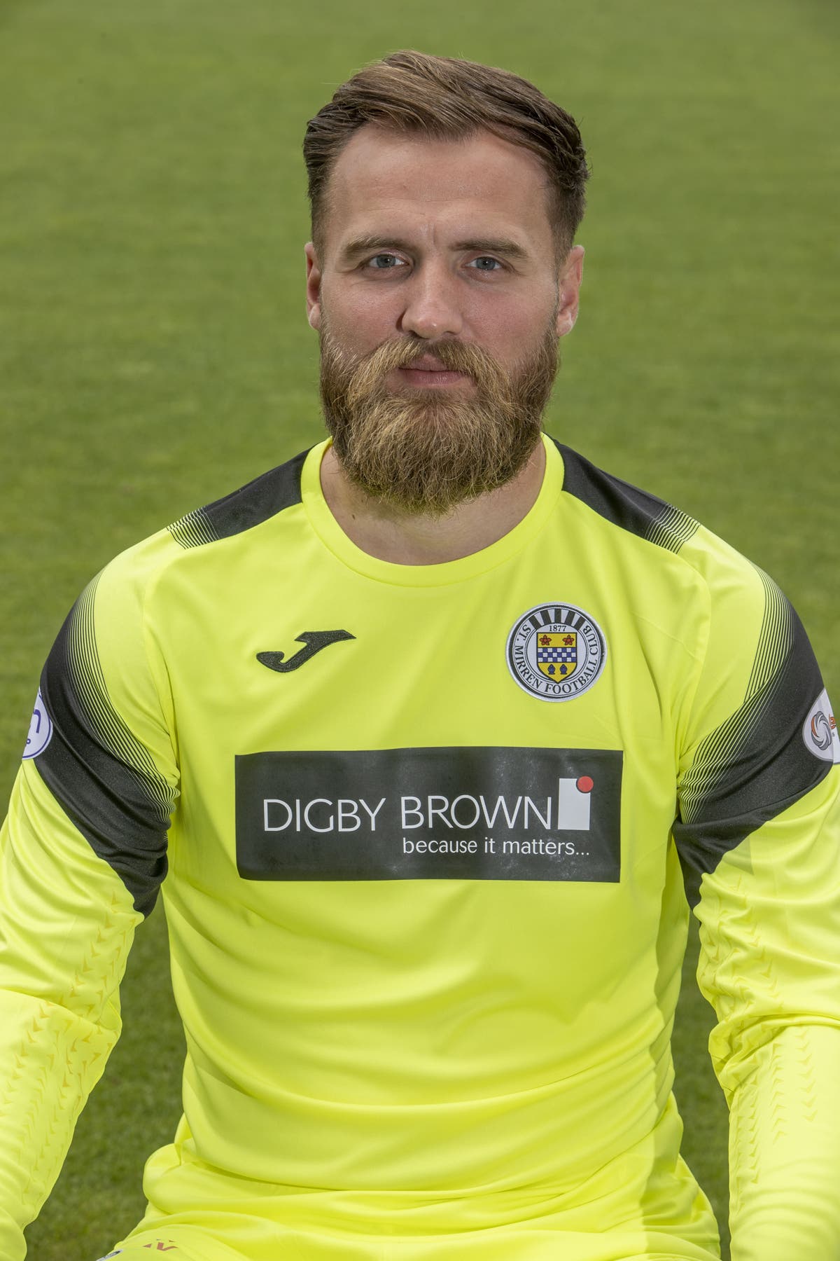 St Mirren hope to persuade in-form keeper Jak Alnwick to sign new contract