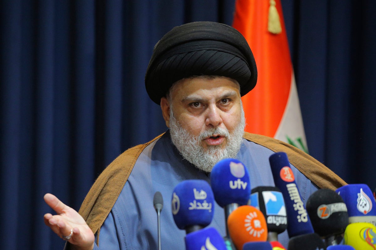 Iraqi lawmakers fail to elect new president amid boycott | The Independent