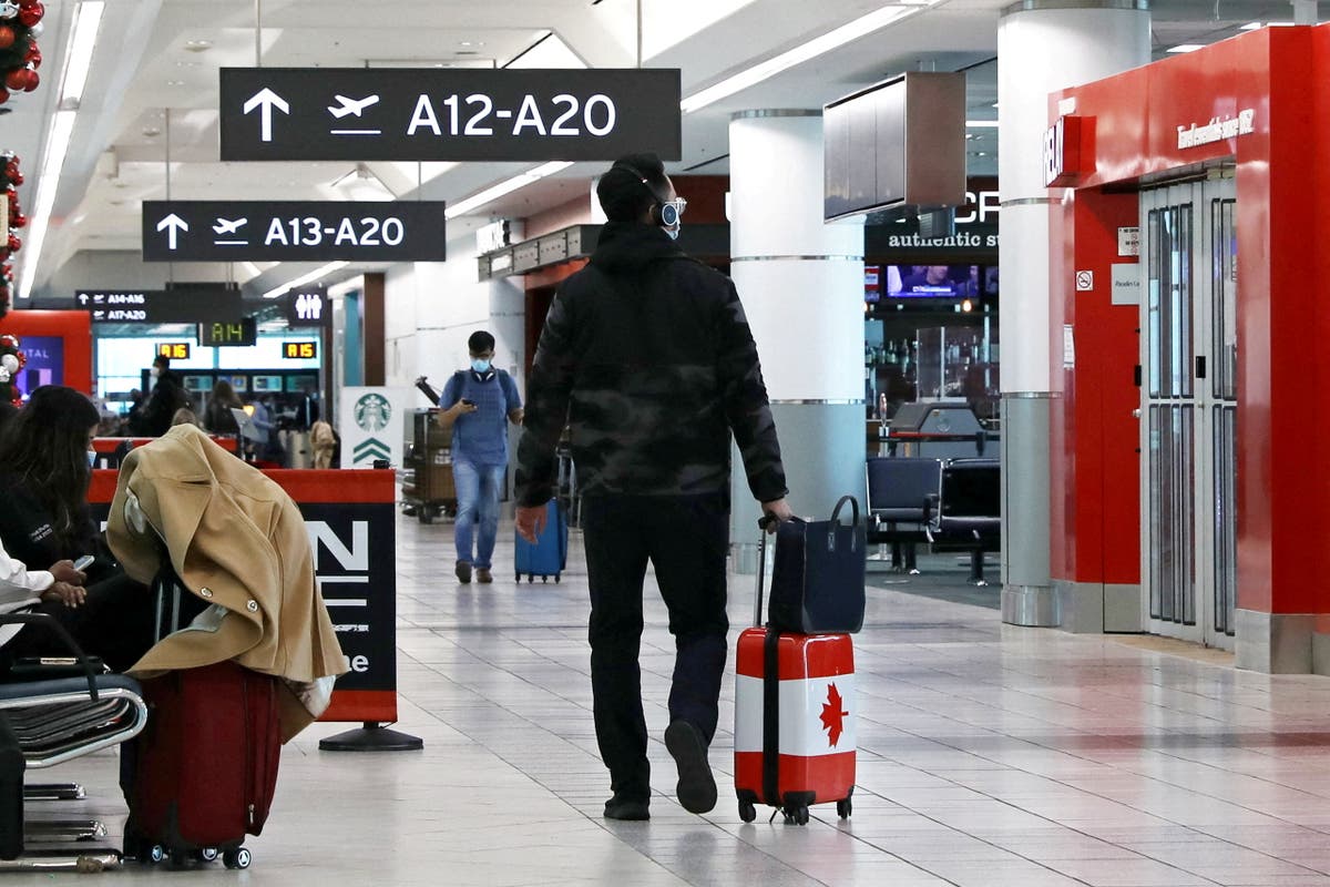 Airline under fire after abandoning 14-year-old girl at airport terminal hundreds of miles from home