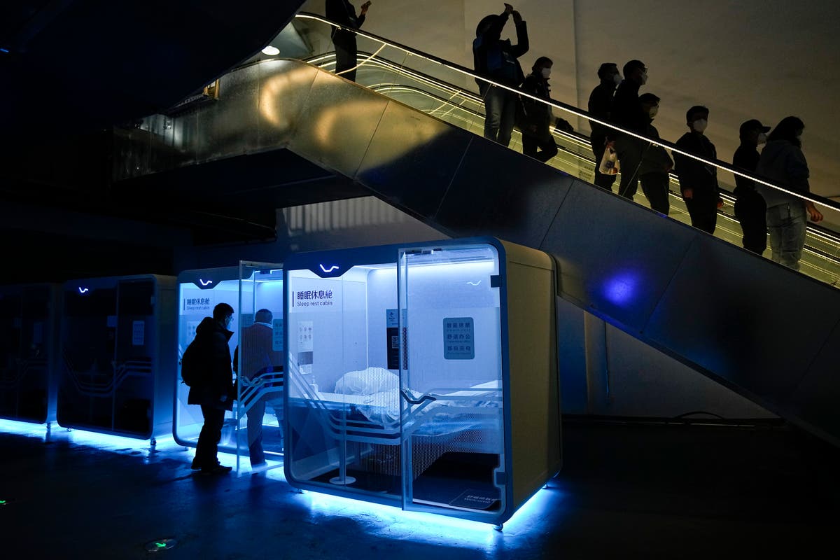 BEIJING SNAPSHOT: Olympic press can grab high-tech naps BEIJING SNAPSHOT: Olympic press can grab high-tech naps