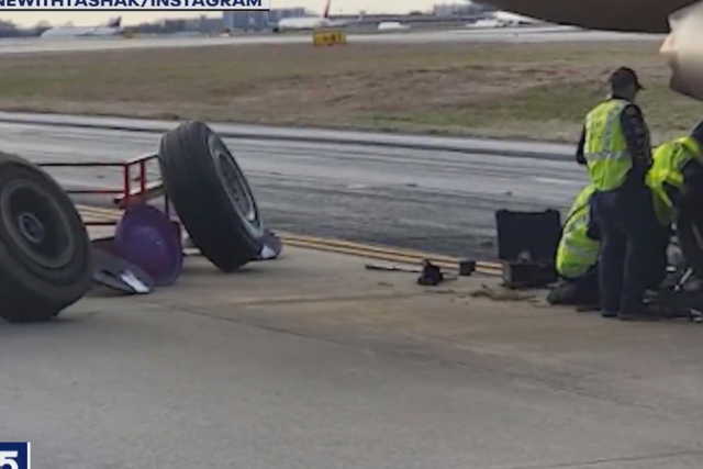 <p>Delta Flight 1277 blew a tire on landing in Atlanta on Sunday</p>