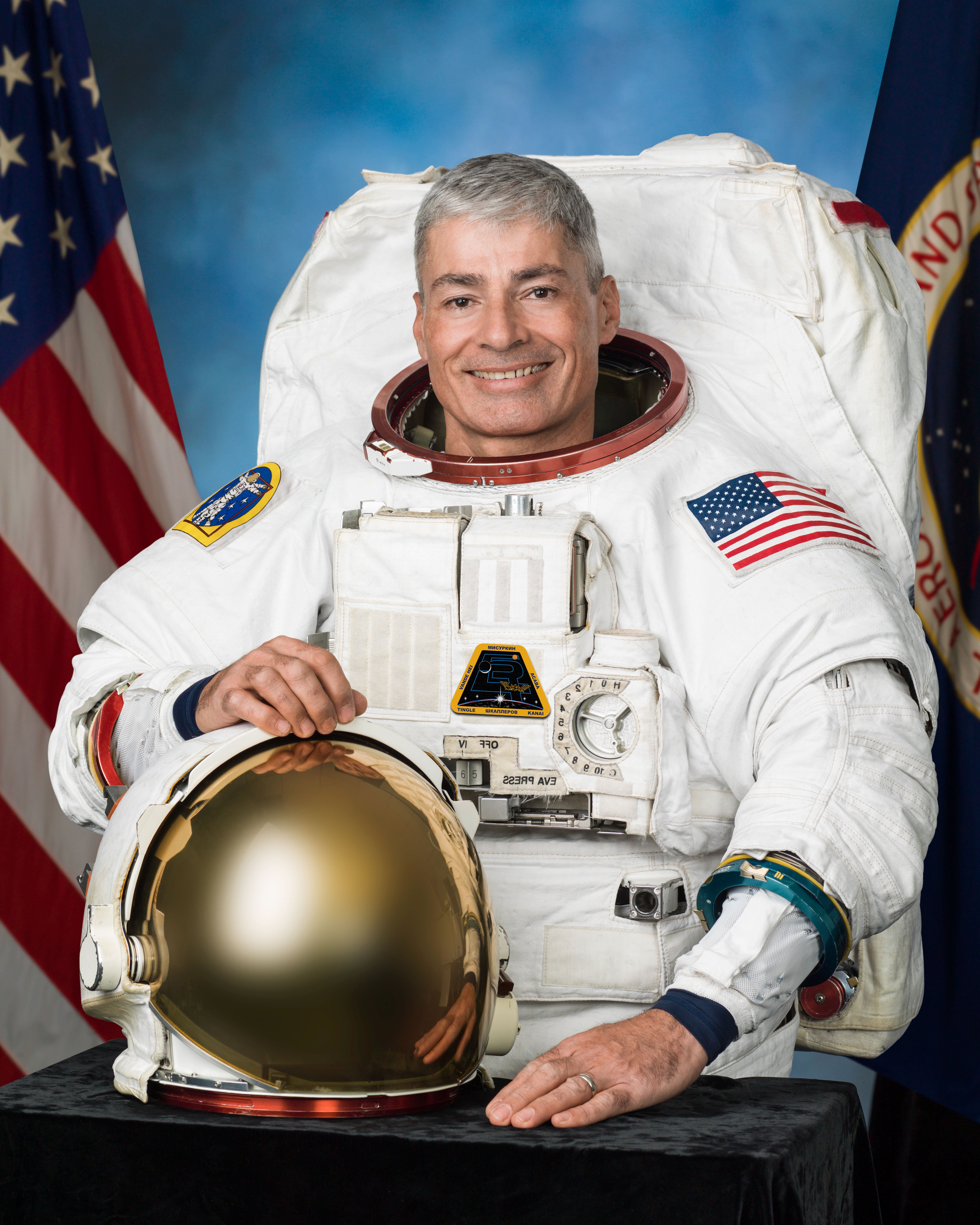 Nasa astronaut Mark Vande Hei will soon set a space agency record for conseuctutive days in space
