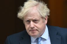 Met Police reviewing decision not to investigate Downing Street Christmas quiz after photo emerges