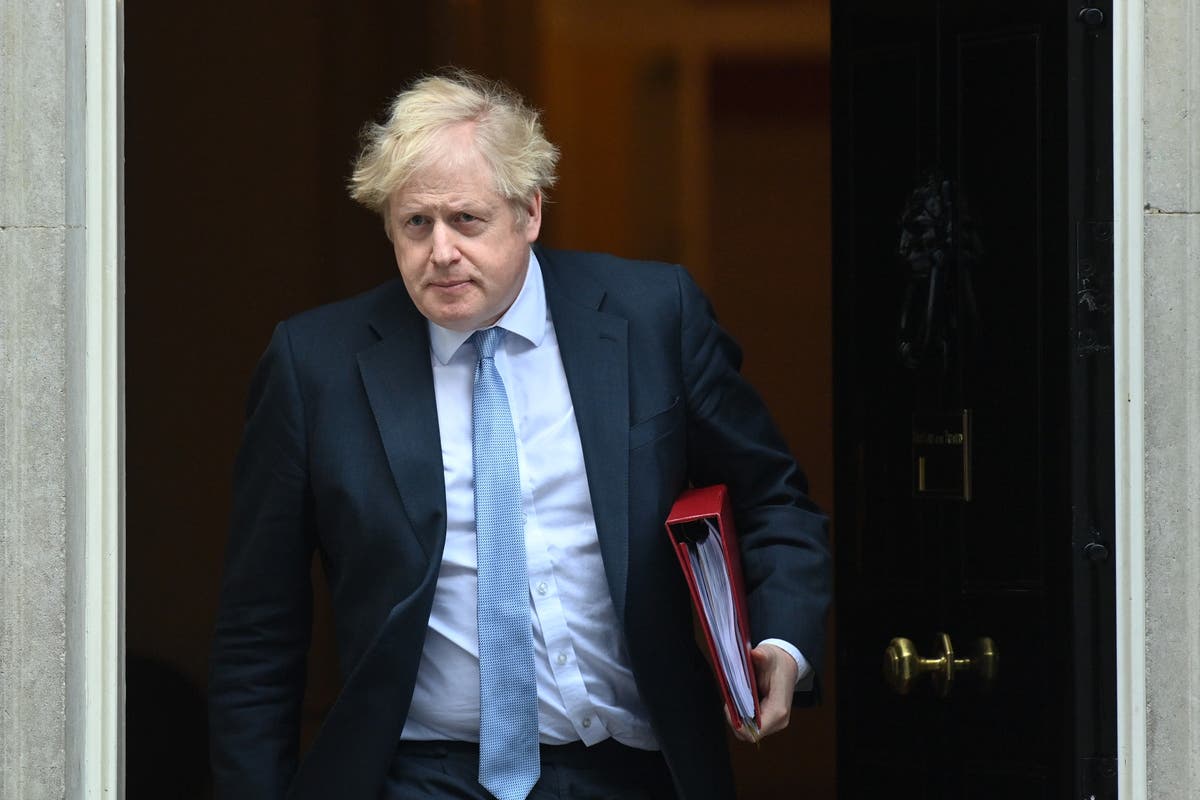 Boris Johnson ‘could face £10,000 of fines’ in event of Covid breaches ...