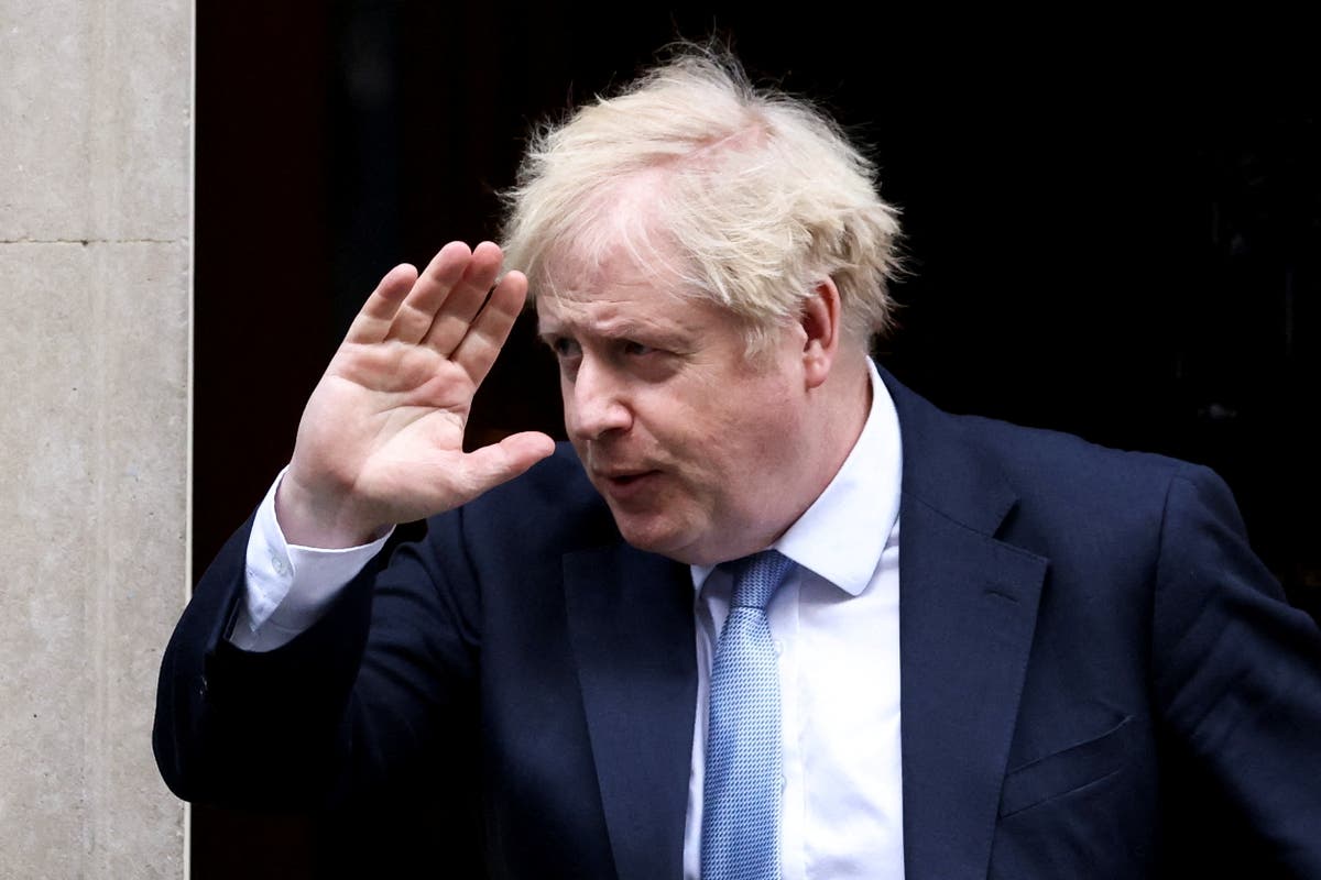 Boris Johnson latest news: PM ‘warned he must quit if he broke law’ over No 10 parties as Brexit talks begin