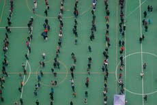 Hong Kong's zero-covid approach meets growing frustration 