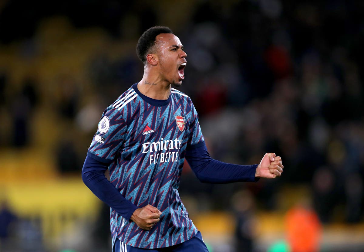 Gabriel Magalhaes nets winner as 10-man Arsenal claim victory at Wolves