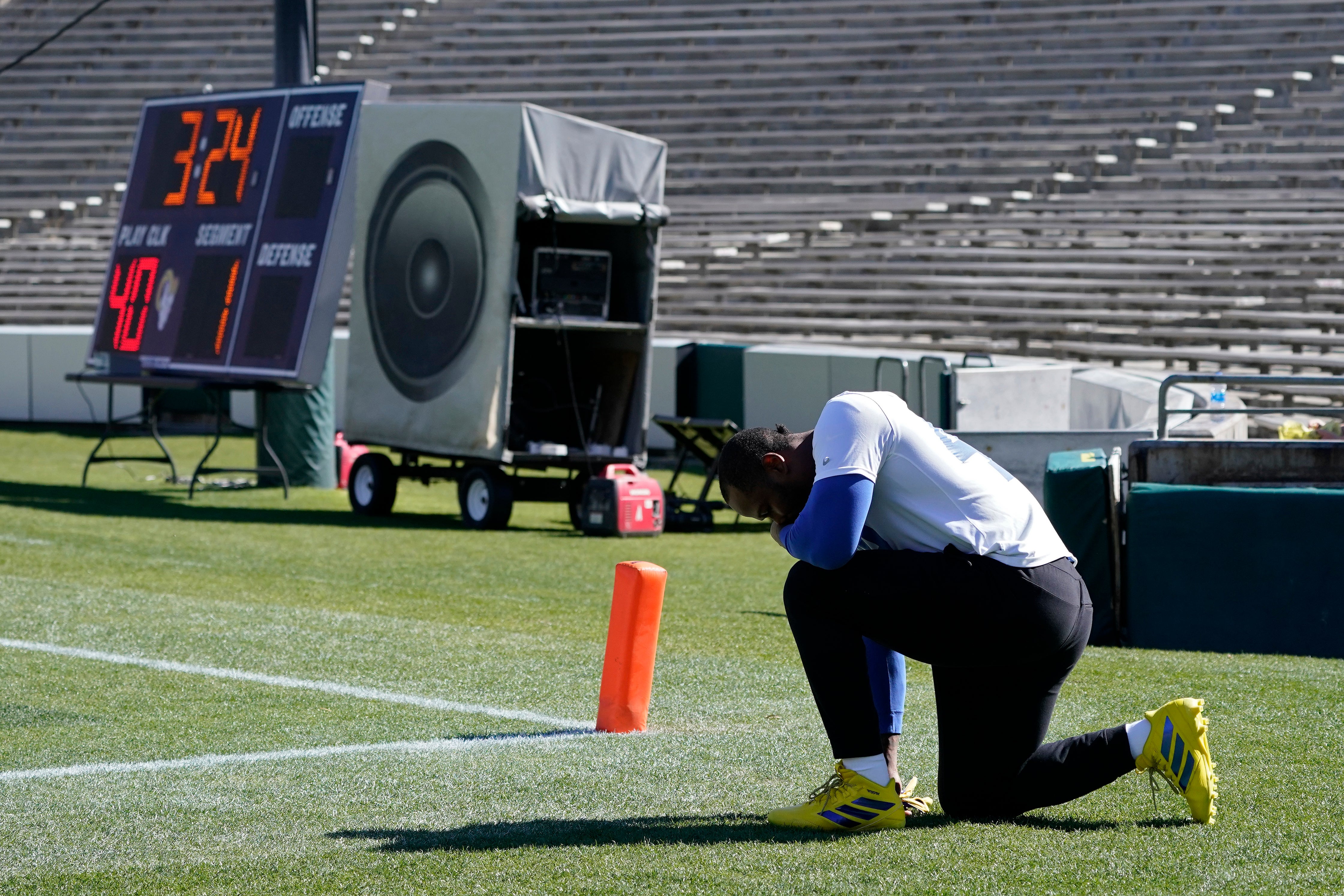 SUPER BOWL RAMS-MILLER