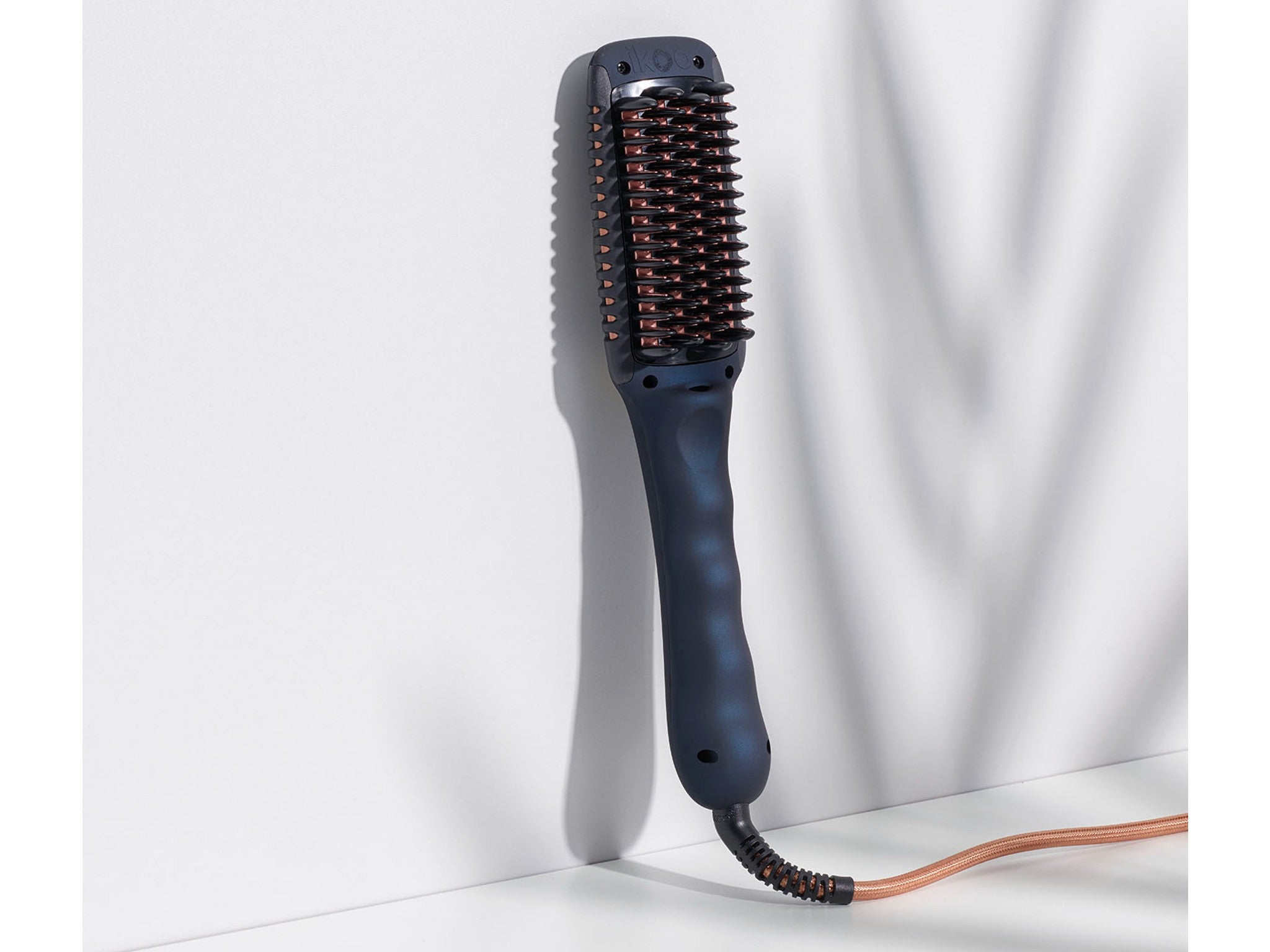 WINSTON Corded Hair Straightening Brush With Ionic Technology – Winston  Electronics | Hot Comb Hair Straightener Electric Heating Comb V-shaped  Folding Corded Styler Curling Iron Hair 