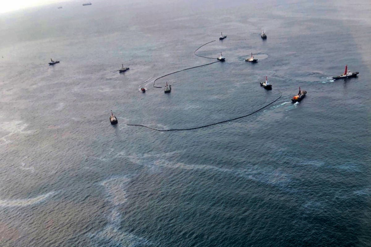 Thailand tackles 2nd offshore oil spill in 3 weeks 