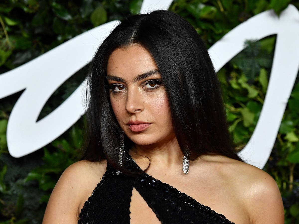 Charli XCX steps back from Twitter for mental health reasons