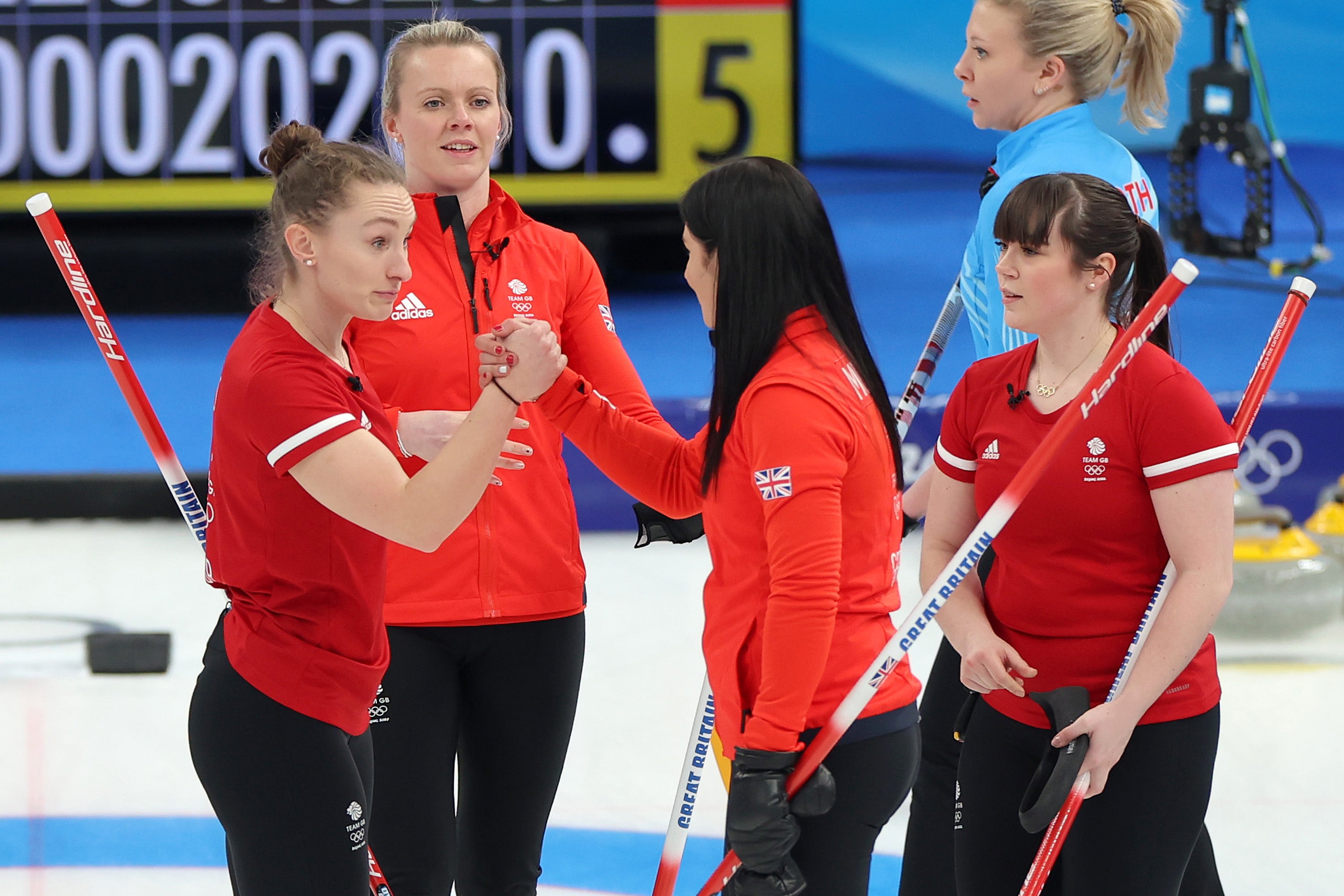 Winter Olympics Curling Live Eve Muirhead S Gb Women Defeat Usa In Crucial Round Robin Match Trending News More Latest News