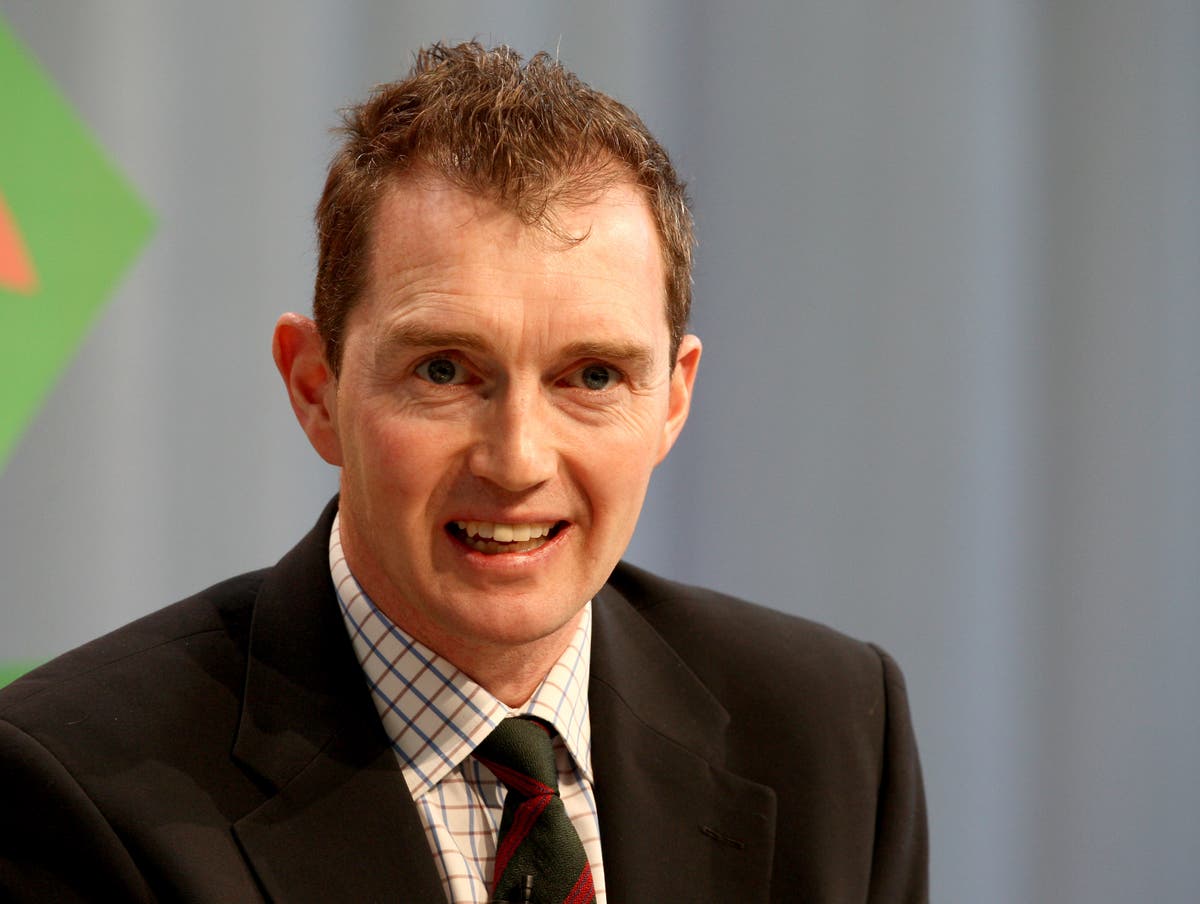 Police probe minister’s ‘racist’ campaign leaflet on Traveller sites