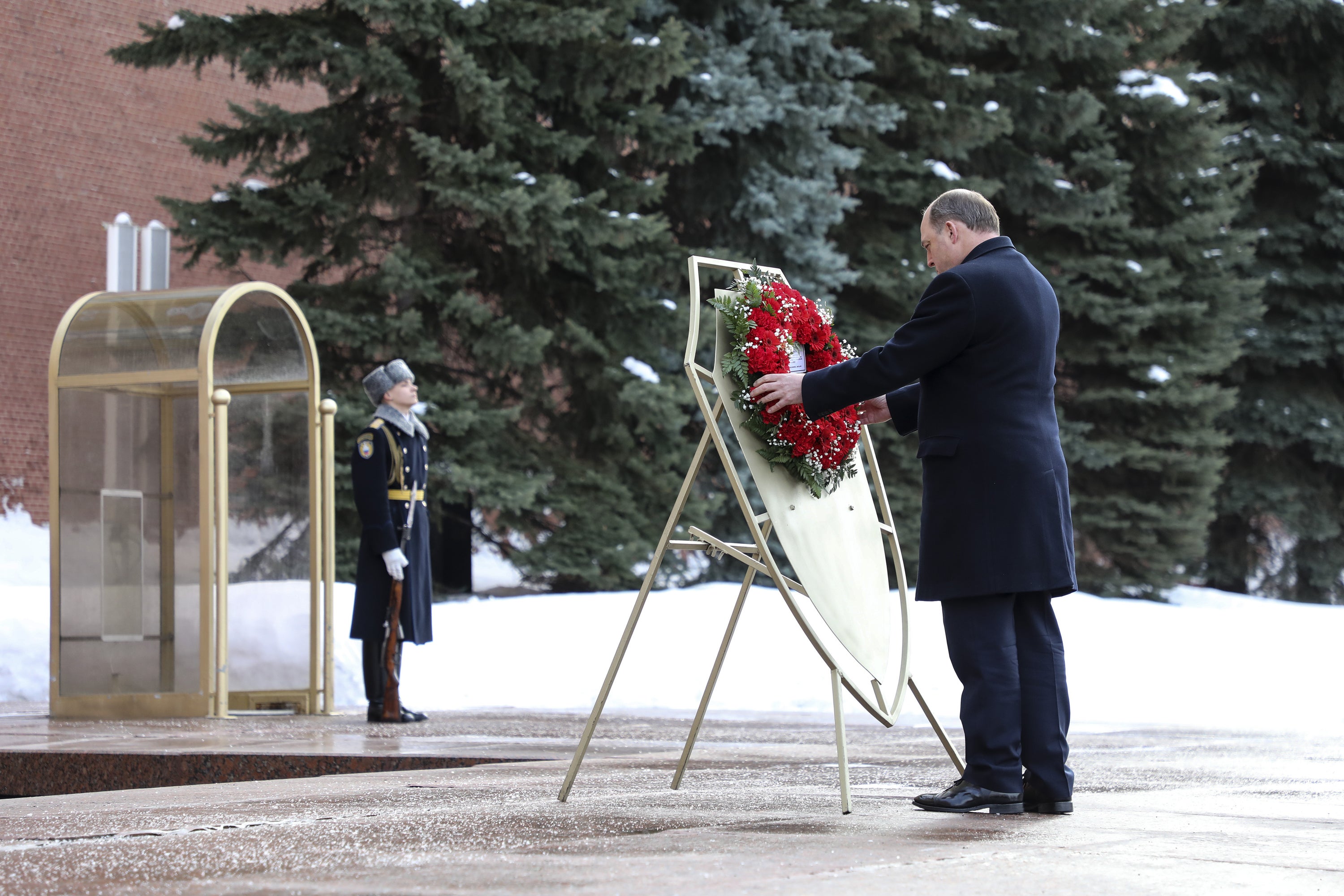 Defence Secretary Ben Wallace laying a wreath at the Tomb of the Unknown Solider in Moscow Friday February (Tim Hammond/MoD Crown Copyright/PA)
