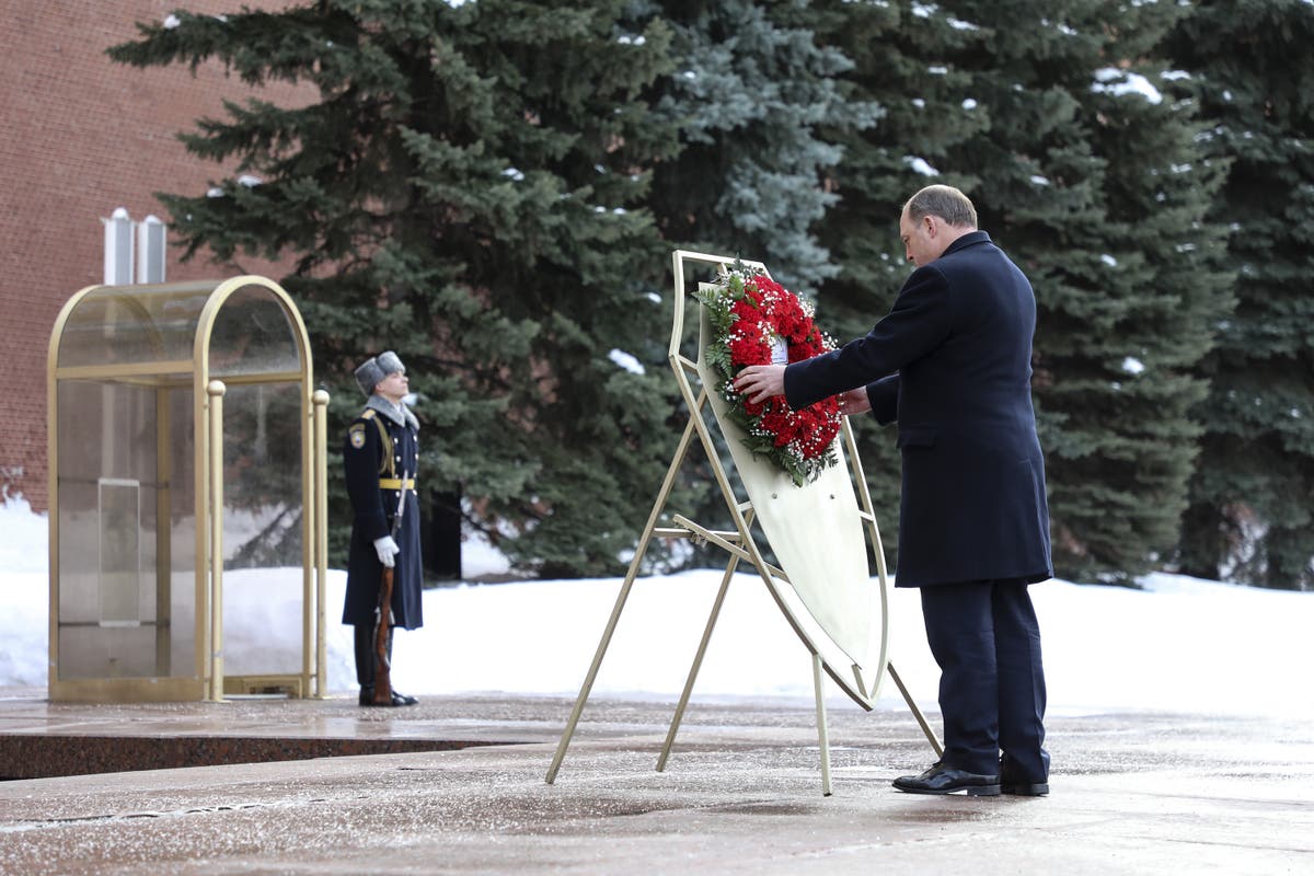 Ukraine criticises Ben Wallace&rsquo;s appeasement comparison with diplomacy efforts