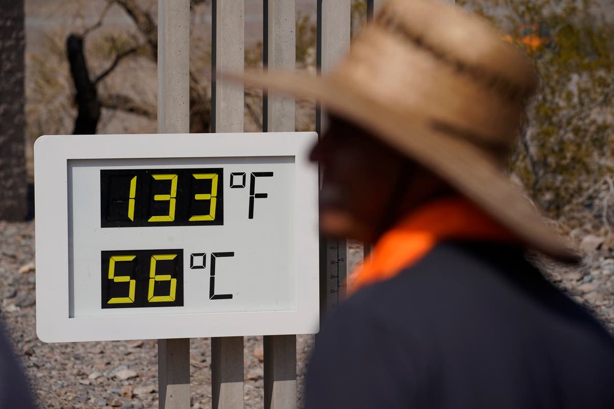 UN to finalize science report on how warming hits home hard