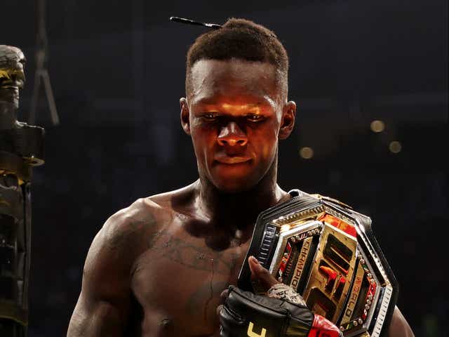 <p>Israel Adesanya made a fourth straight successful title defence at UFC 271</p>