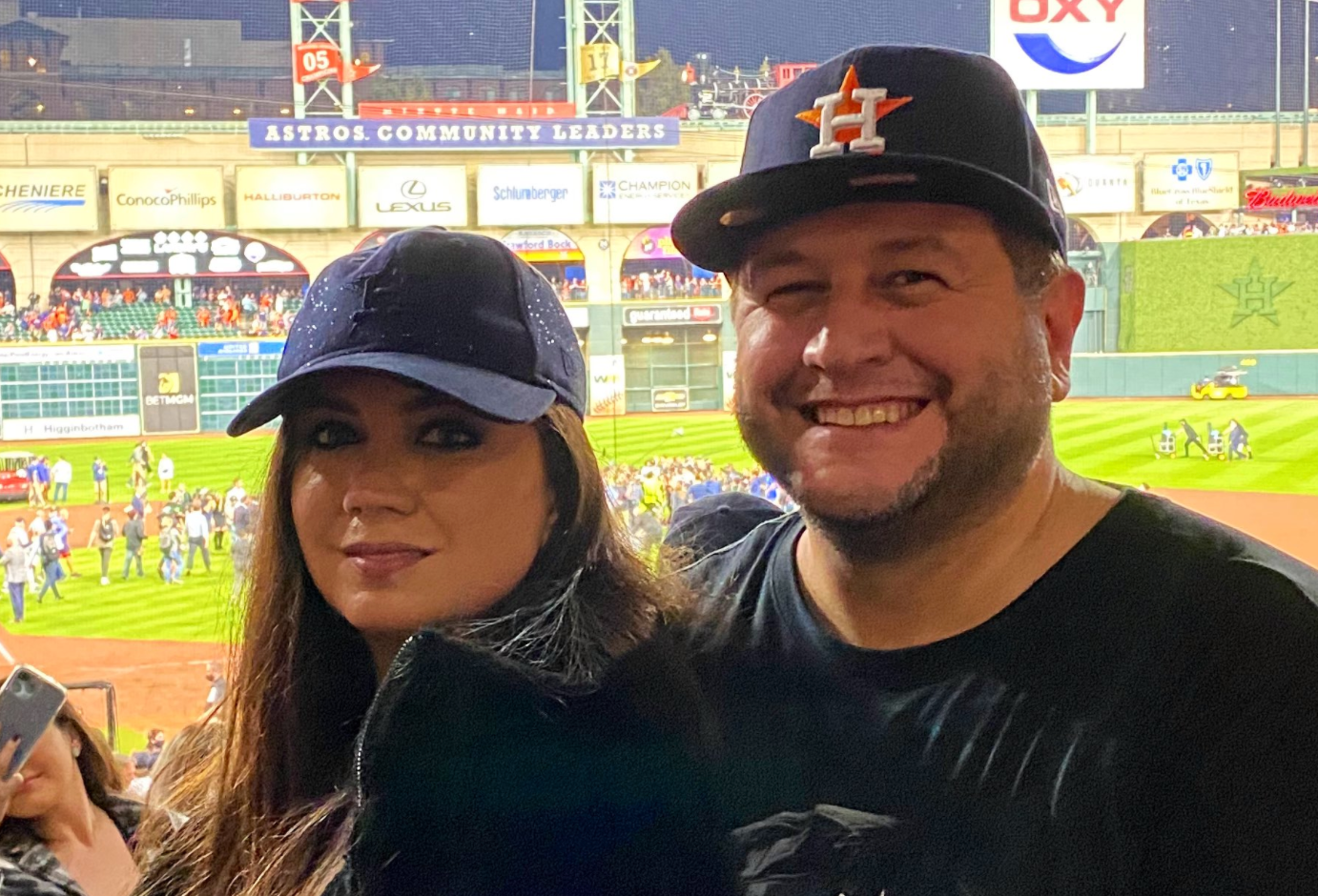 <p>Carolyn Adams y José Ramón López Beltrán </p>