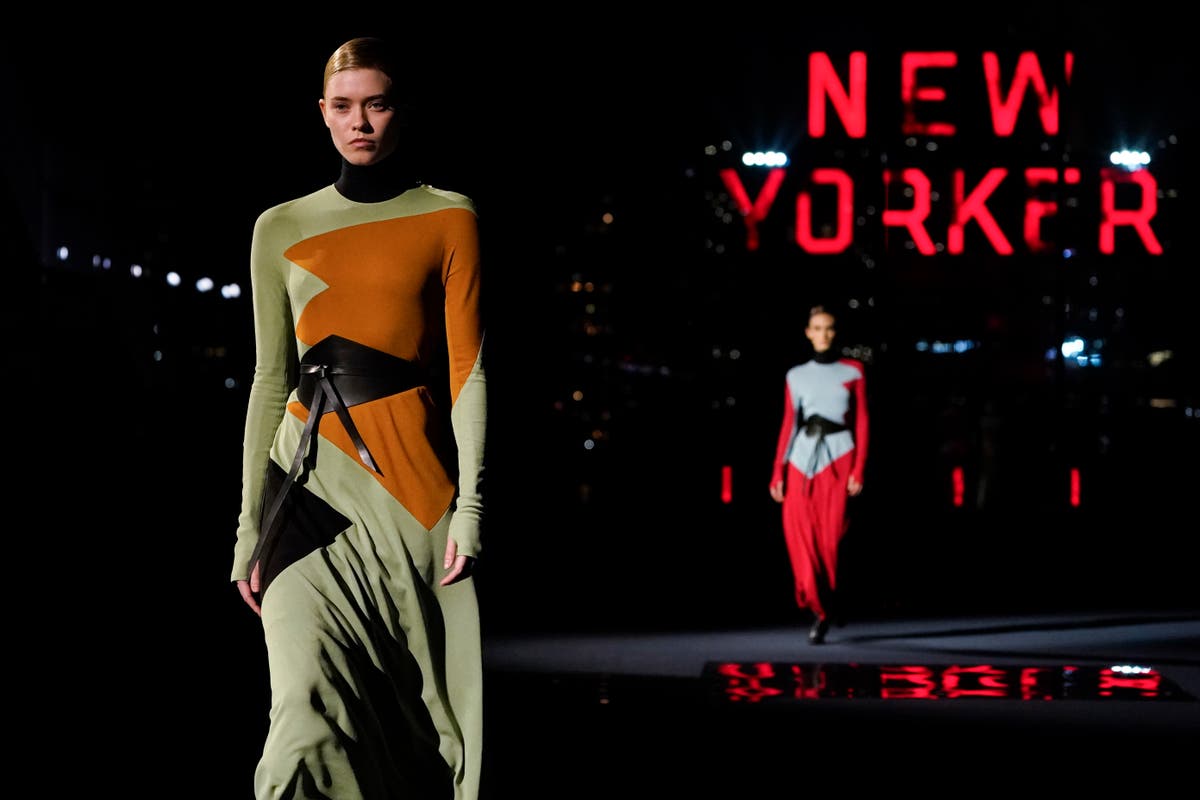 Tory Burch mixes daywear and sportswear for luxury line