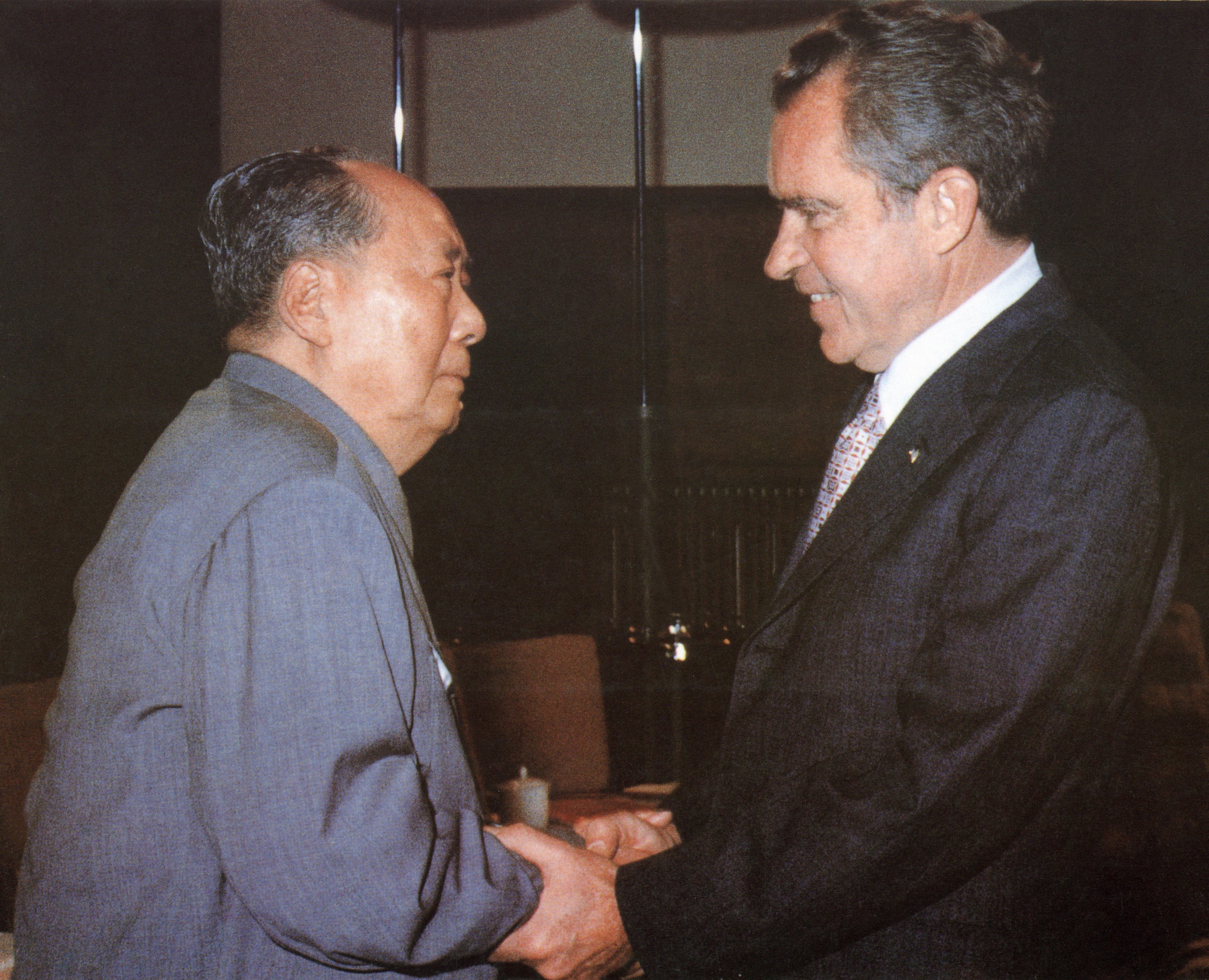 Chairman Mao (left) welcomes Richard Nixon to his house in Beijing in 1972