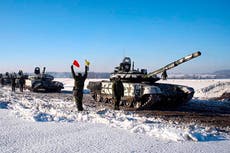 Johnson: ‘Mixed signals’ from Moscow but diplomacy over Ukraine remains option