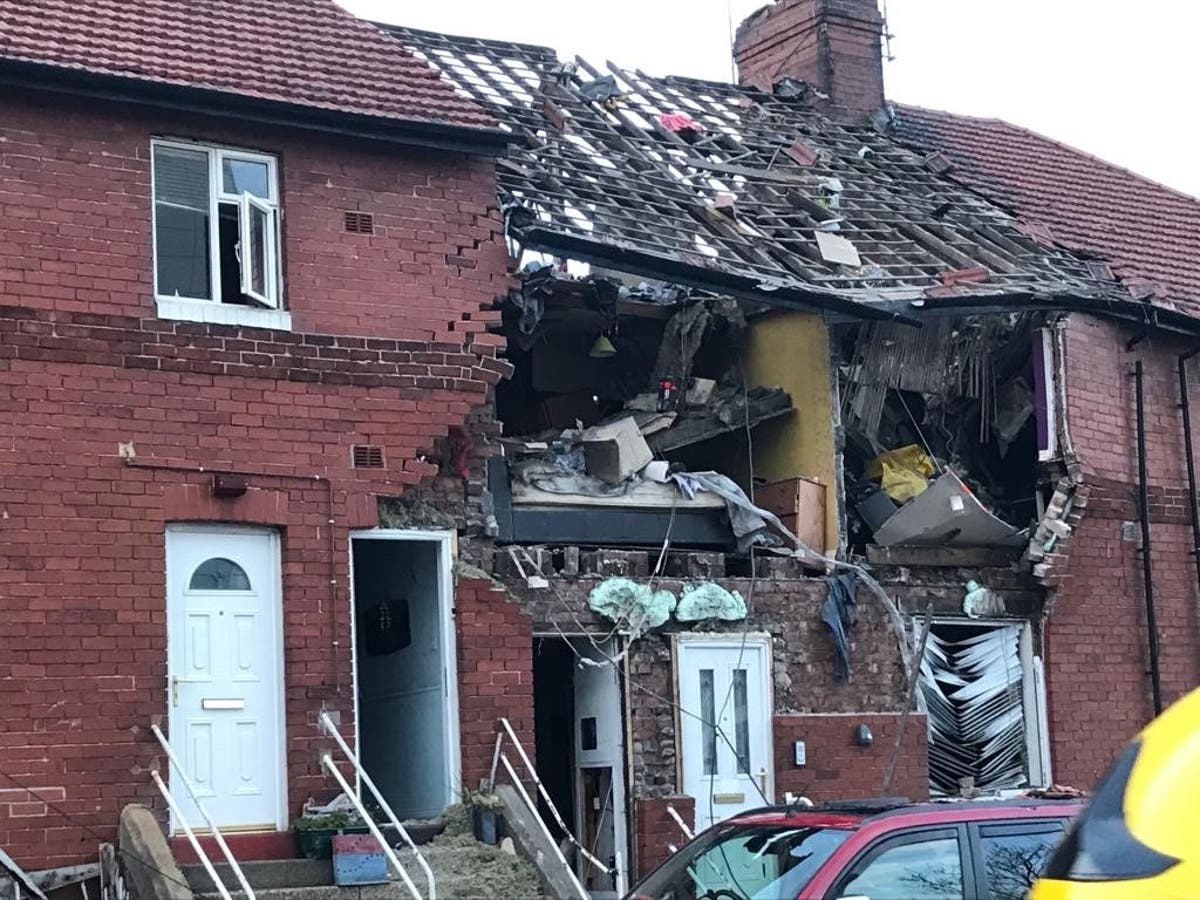 Sunderland explosion: Man fighting for life as gas blast turns street into ‘war zone’ Sunderland explosion: Man fighting for life as gas blast turns street into ‘war zone’
