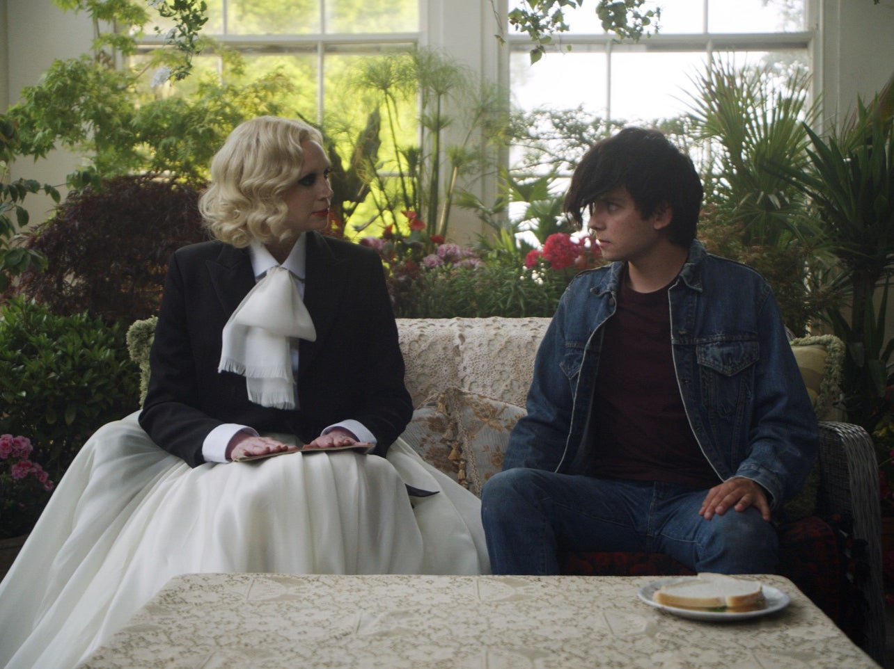 Surprising romance: Gwendoline Christie and Asa Butterfield in ‘Flux Gourmet’