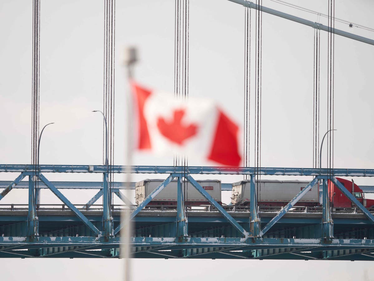 Canada &lsquo;freedom convoy&rsquo; bridge blockade cost $300m