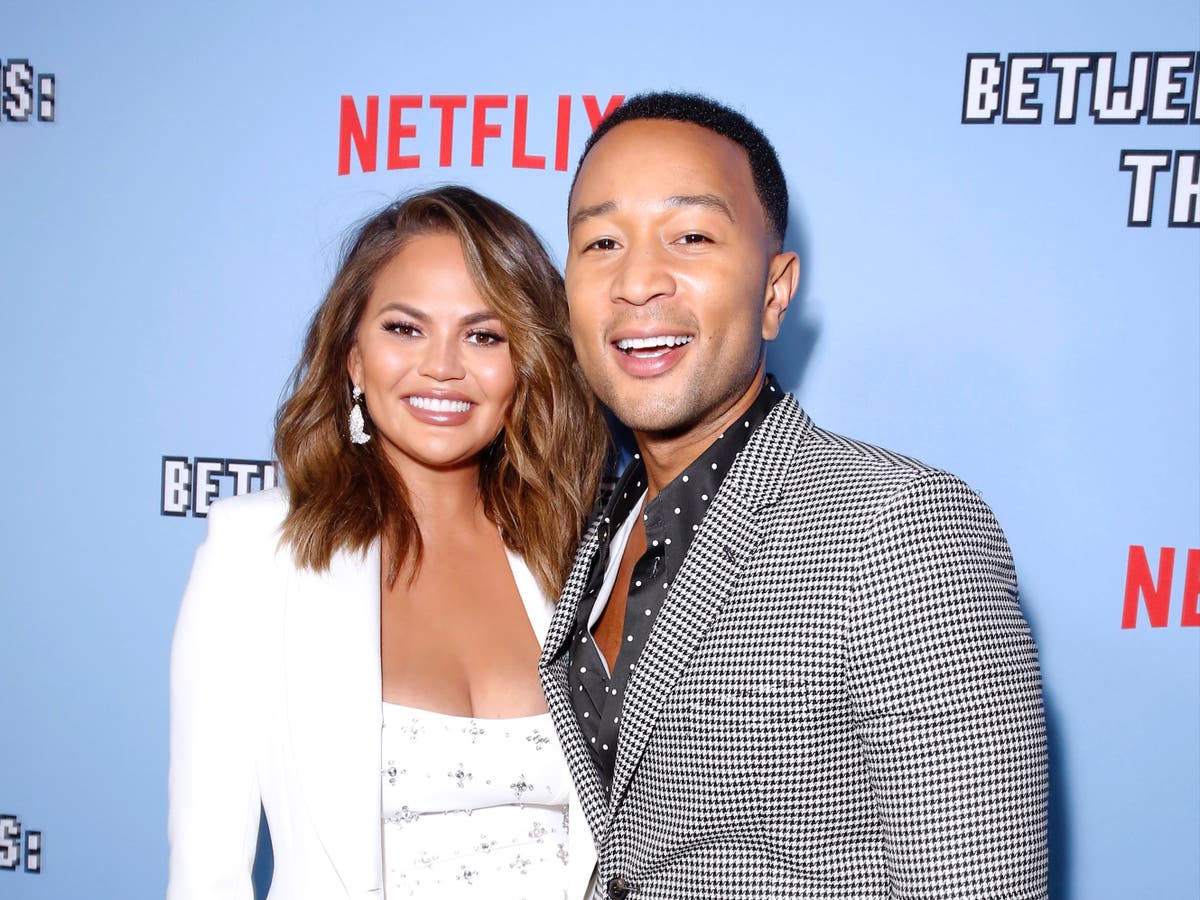 Chrissy Teigen pokes fun at husband John Legend for his Valentine’s Day card Chrissy Teigen pokes fun at husband John Legend for his Valentine’s Day card