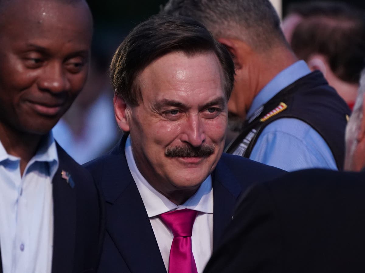 MyPillow CEO Mike Lindell plans to deliver pillows to protesting truckers via parachute