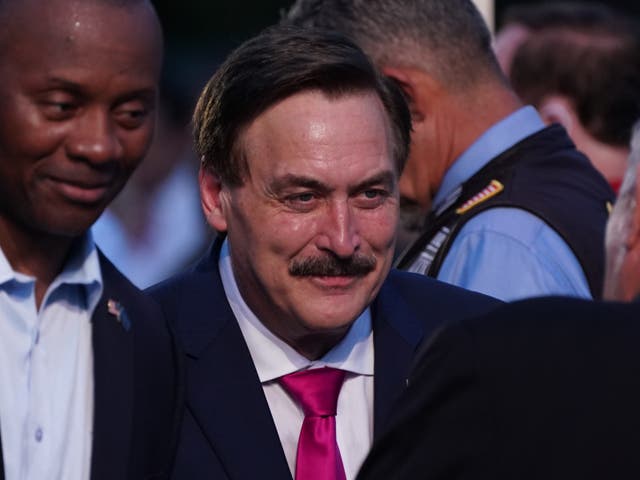 <p>Mike Lindell</p>