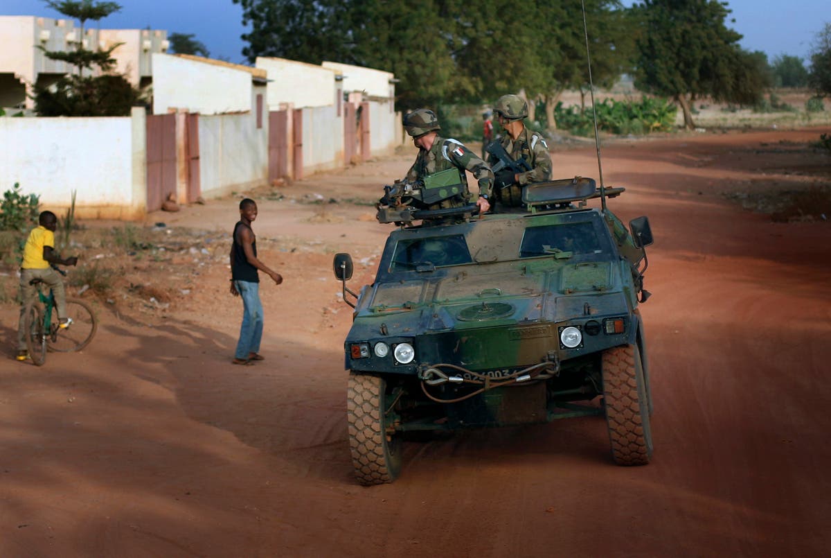 Uncertainty looms in Mali as France announces troop pullout
