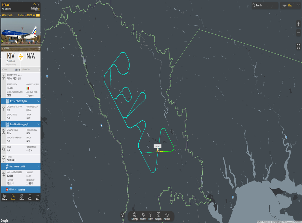 The aircraft’s flight path drew the word ‘relax’ (Flightradar24.com/PA)