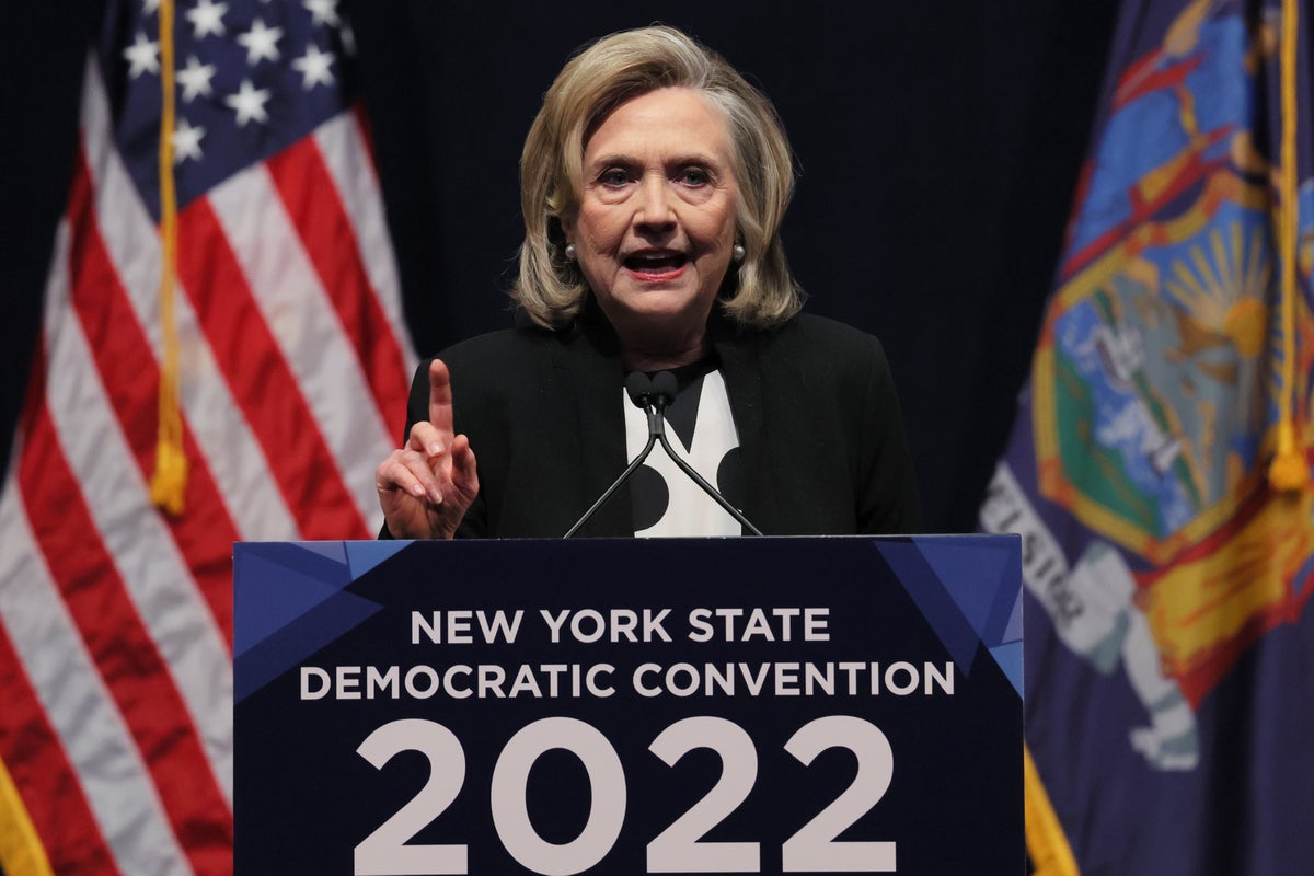 Hillary Clinton opens 'comeback' speech with dig at Trump over AG probe and  the 'trouble' he's in | The Independent