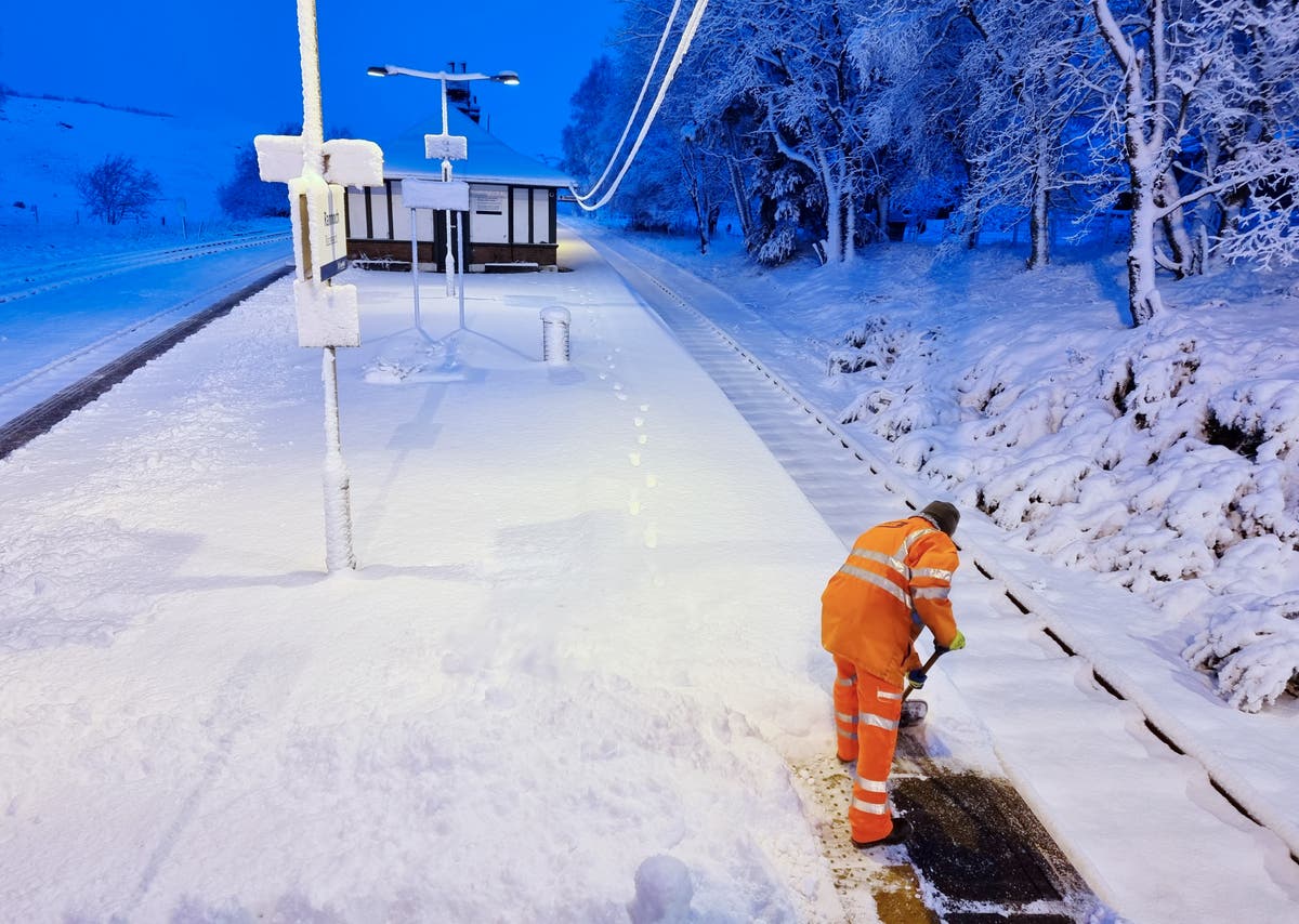 Snow warnings for most of Scotland as Storm Eunice hits
