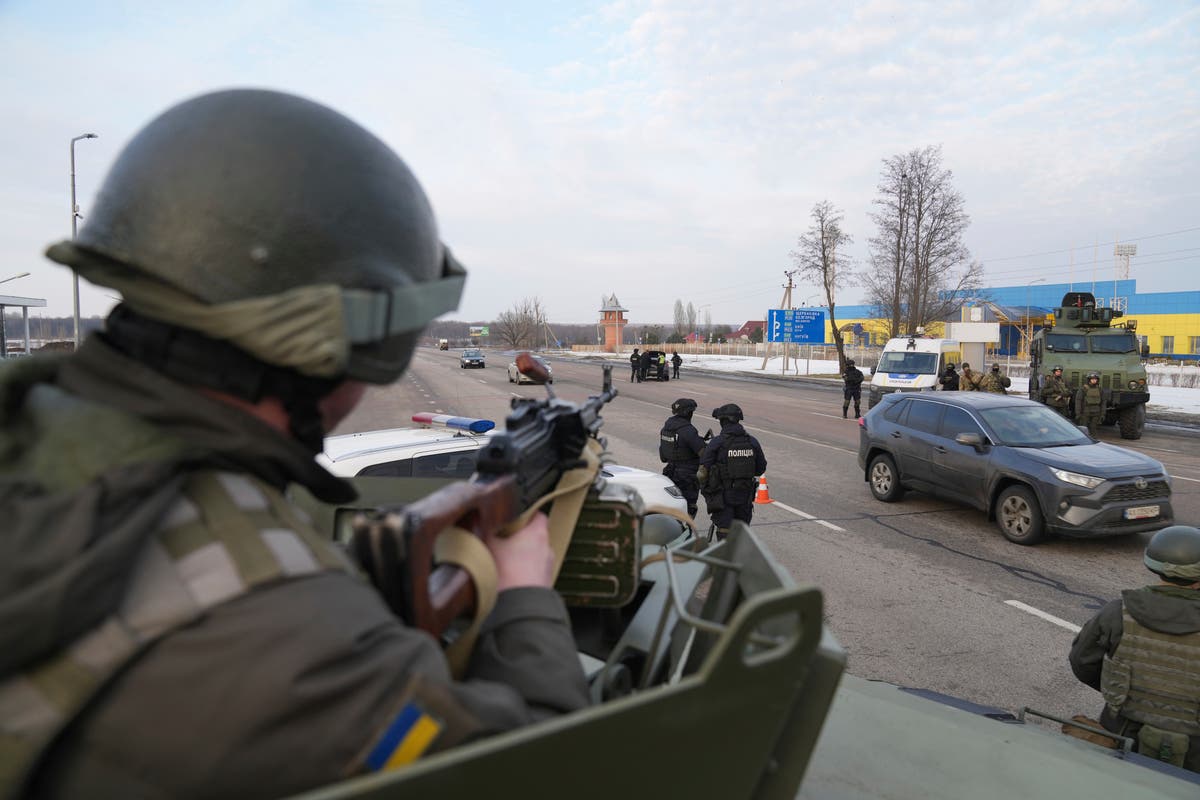 Нападение на украину сегодня. Российские войска в Харькове. Русские войска в Харькове. Нацгвардия Украины.